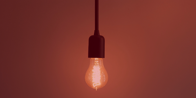 Hanging Edison Lightbulb On