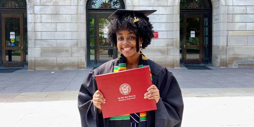 Jada Washington graduation photo