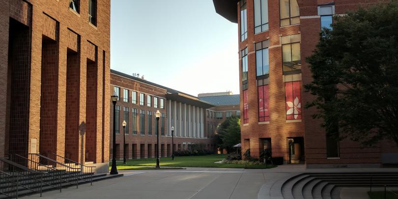 Alumni pay forward in support of faculty thought